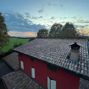 https://tenuta-ferrari.emilia-romagnahotels.net