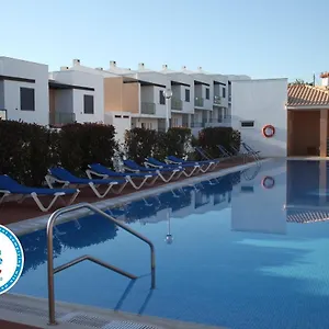 Aldeamento Turístico Ocean View Residences ****