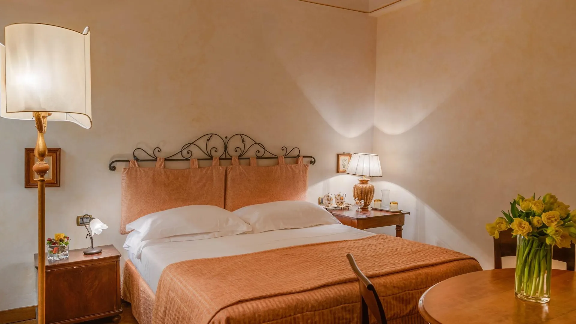 Bed and Breakfast Residenza D'Epoca In Piazza Della Signoria à Florence