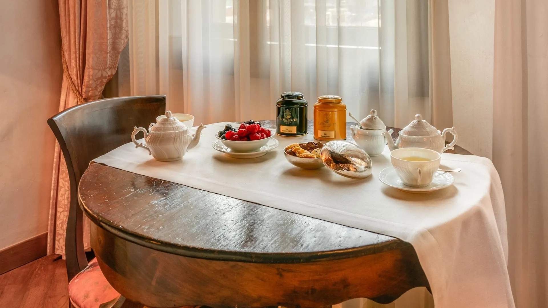 Bed and Breakfast Residenza D'Epoca In Piazza Della Signoria à Florence 2*,  Italie
