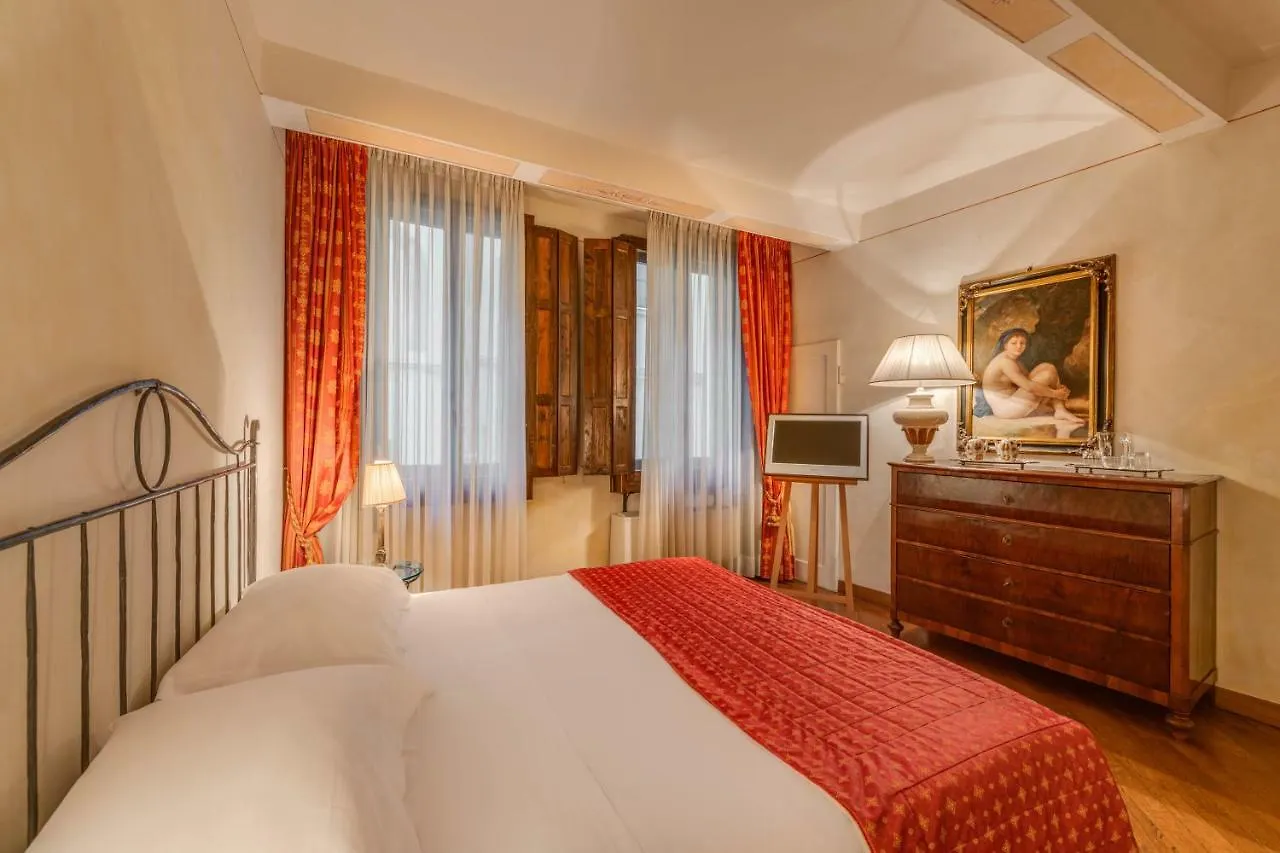 Bed and Breakfast Residenza D'Epoca In Piazza Della Signoria à Florence Couette-café
